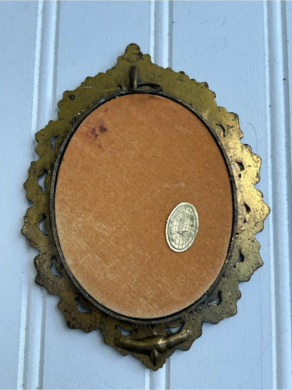 Vintage Art Ornate Oval Picture Frame Gold-Toned  The Kiss Italian Mini 6x8